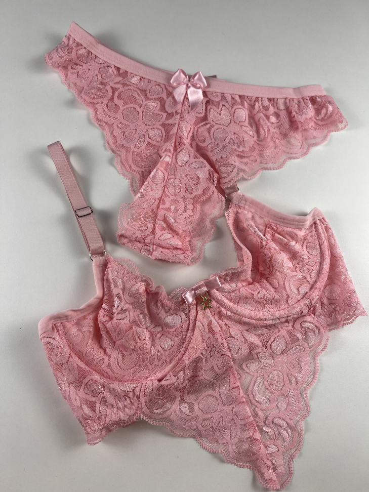 Júlia ROSA DELICATE - #2