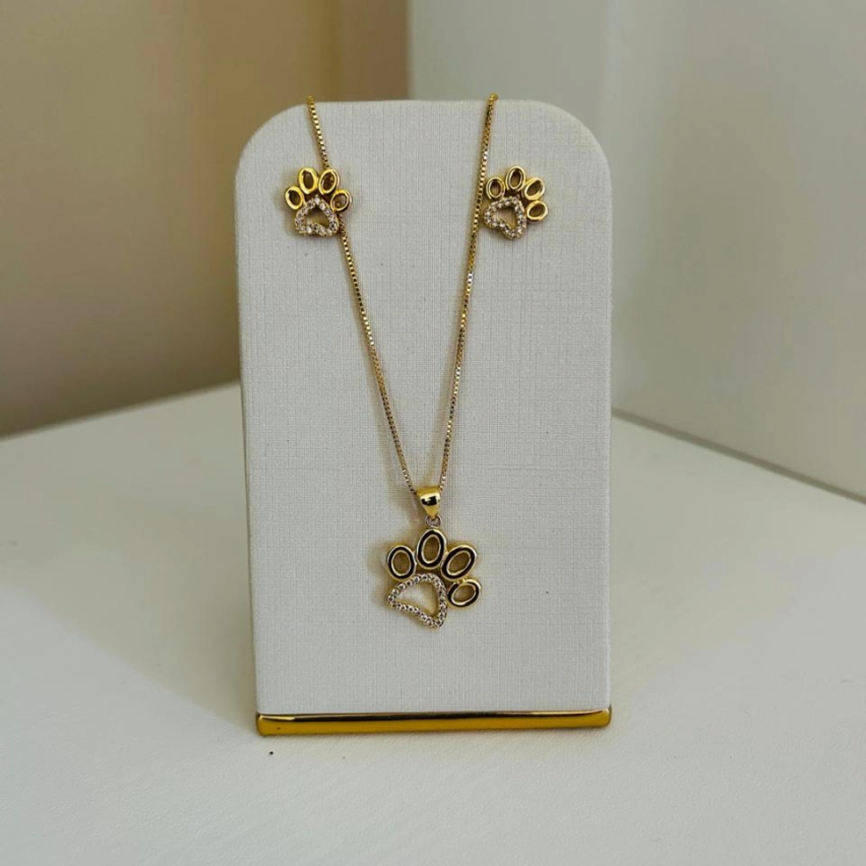 Conjunto Patas Com Zircônia Cravejado Folheado a Ouro 18K