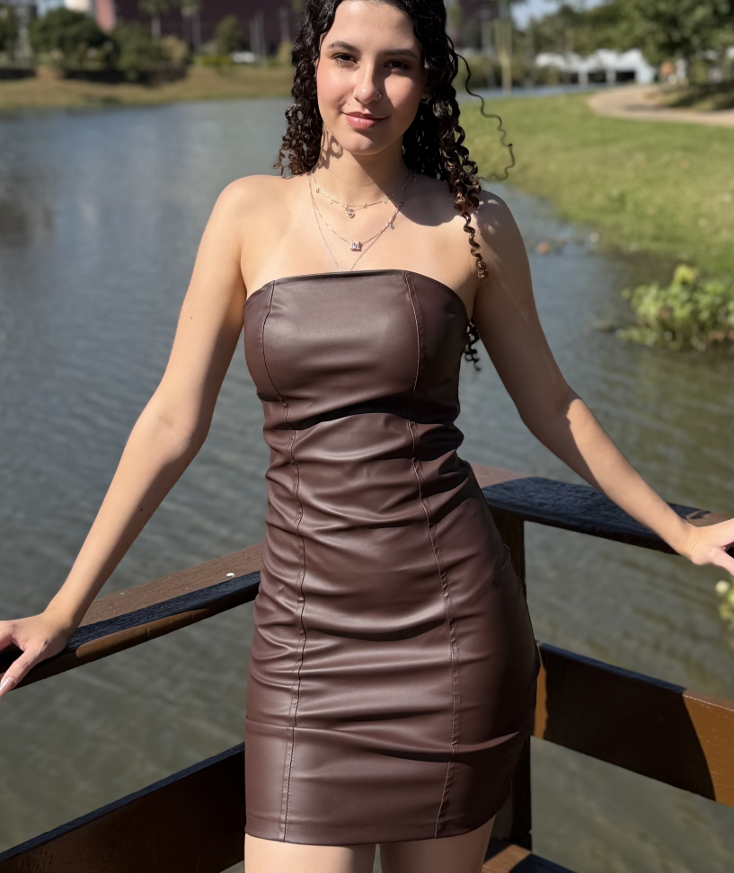 Vestido Couro