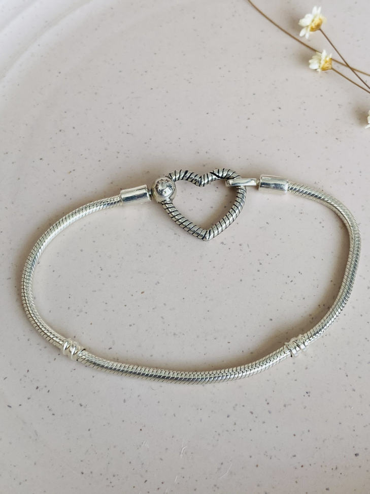 Pulseira para berloques com fecho coração - #1