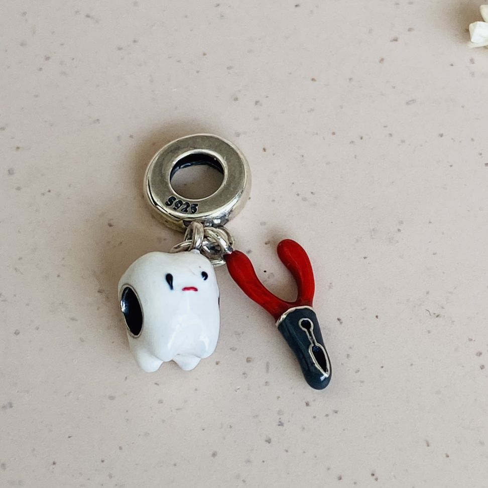 Berloque Dentista - #1