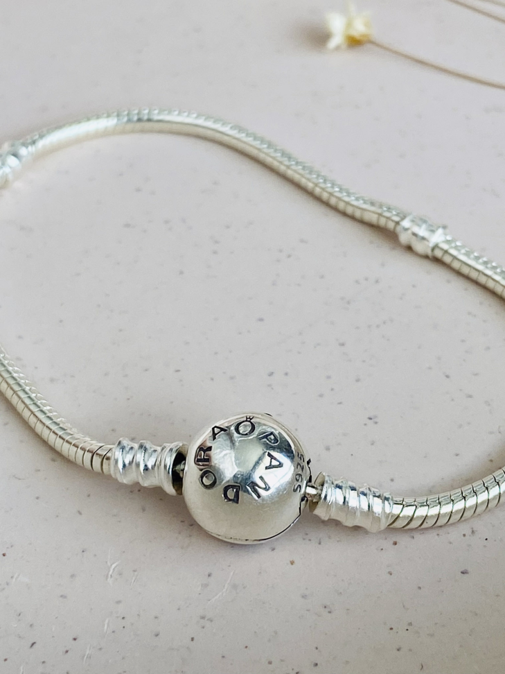 Pulseira para berloques fecho bola com coração cravejado - #1