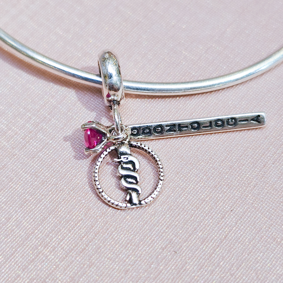 Berloque patuá da profissão - #2