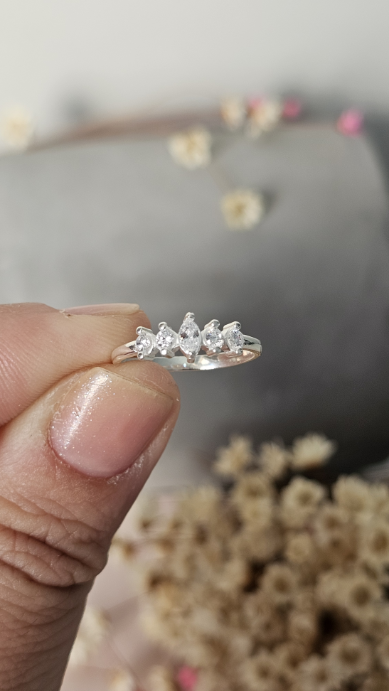 Anel falange 5 zirconias navete - #1