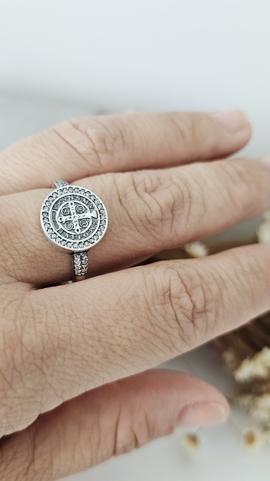 Anel São Bento dupla face envelhecido com cravejado em volta - #3