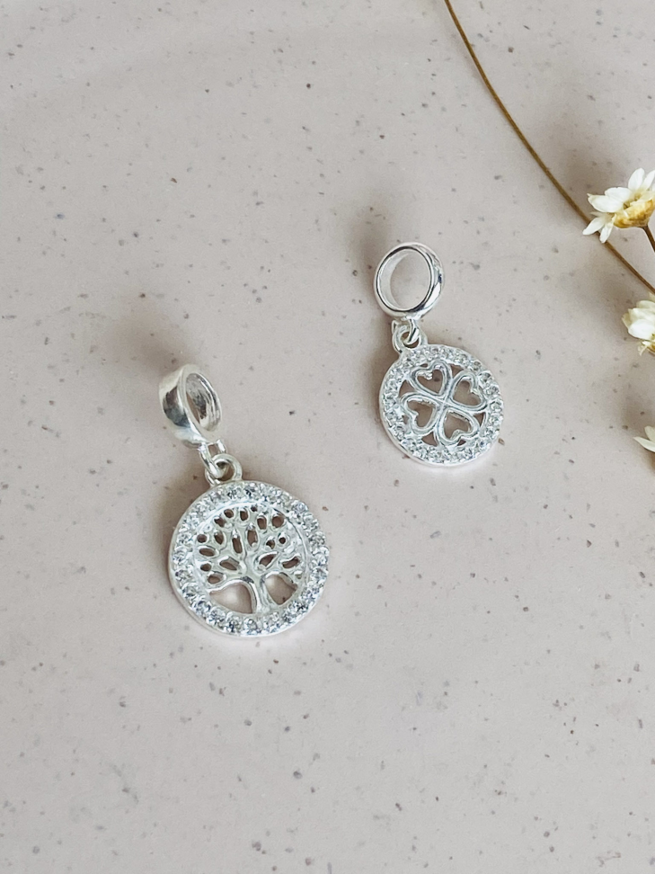 Berloque trevo cravejado ao redor - #3