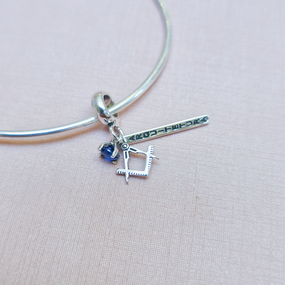 Berloque patuá da profissão - #5