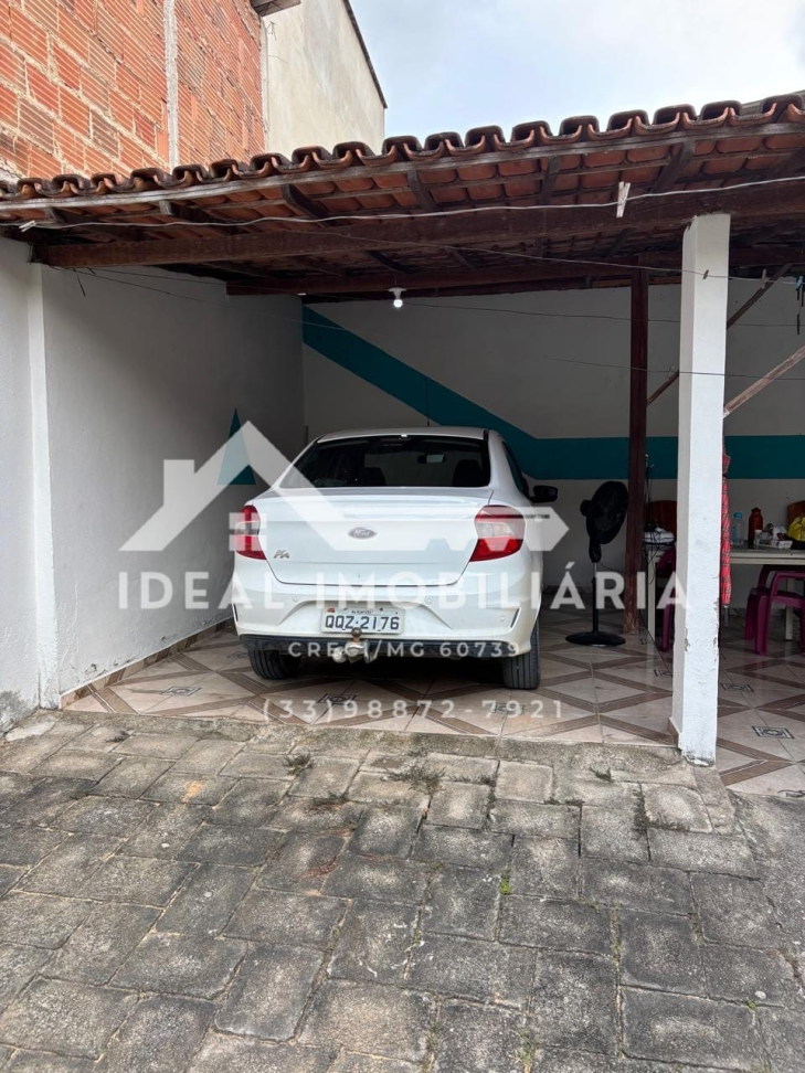 CASA À VENDA - Bairro Santo Antônio (1) - #6