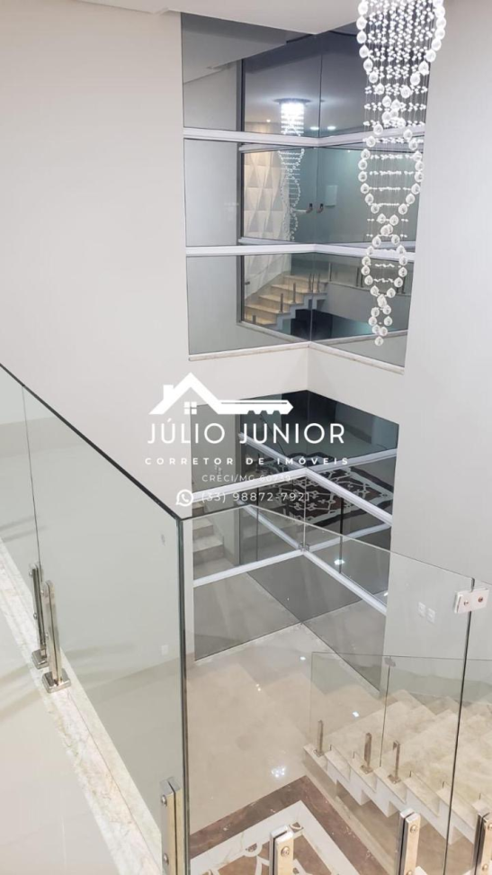 CASA A VENDA - CENTRO DE MANTENA - #27