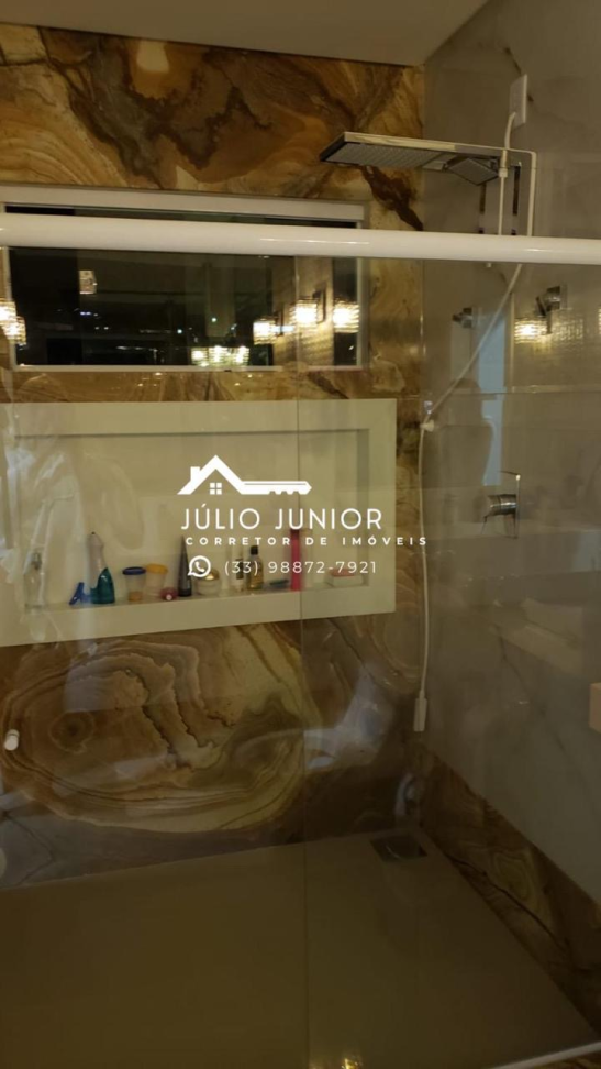 CASA A VENDA - CENTRO DE MANTENA - #8