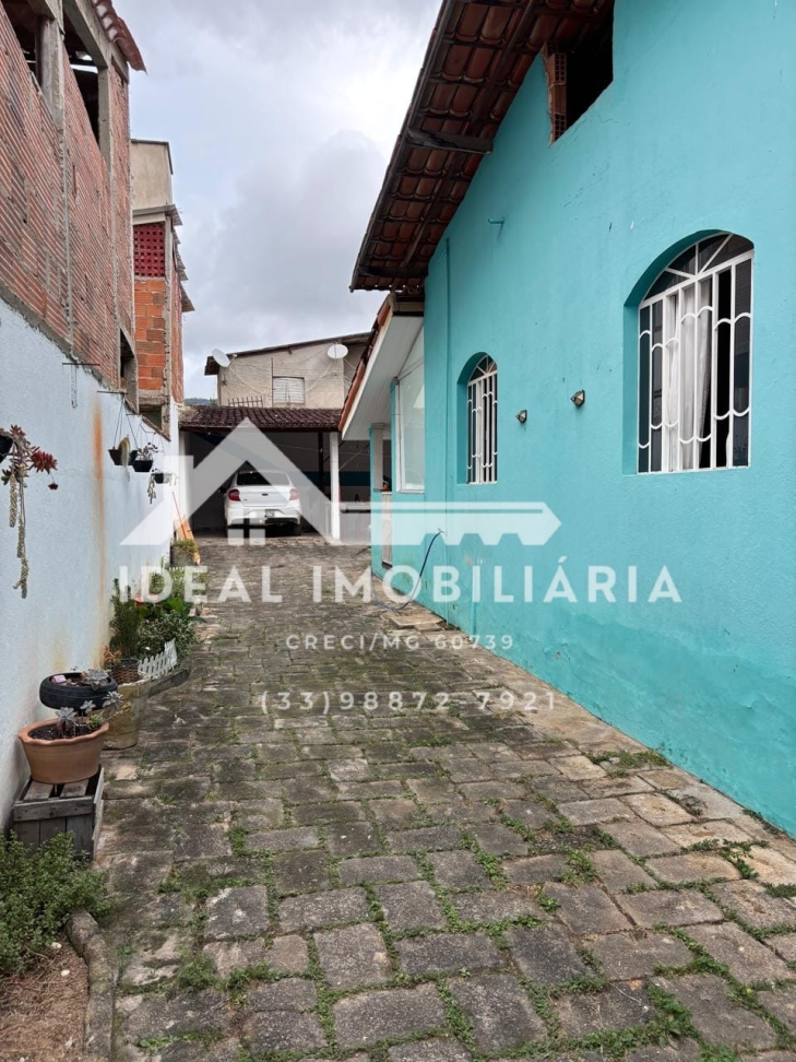 CASA À VENDA - Bairro Santo Antônio (1) - #9