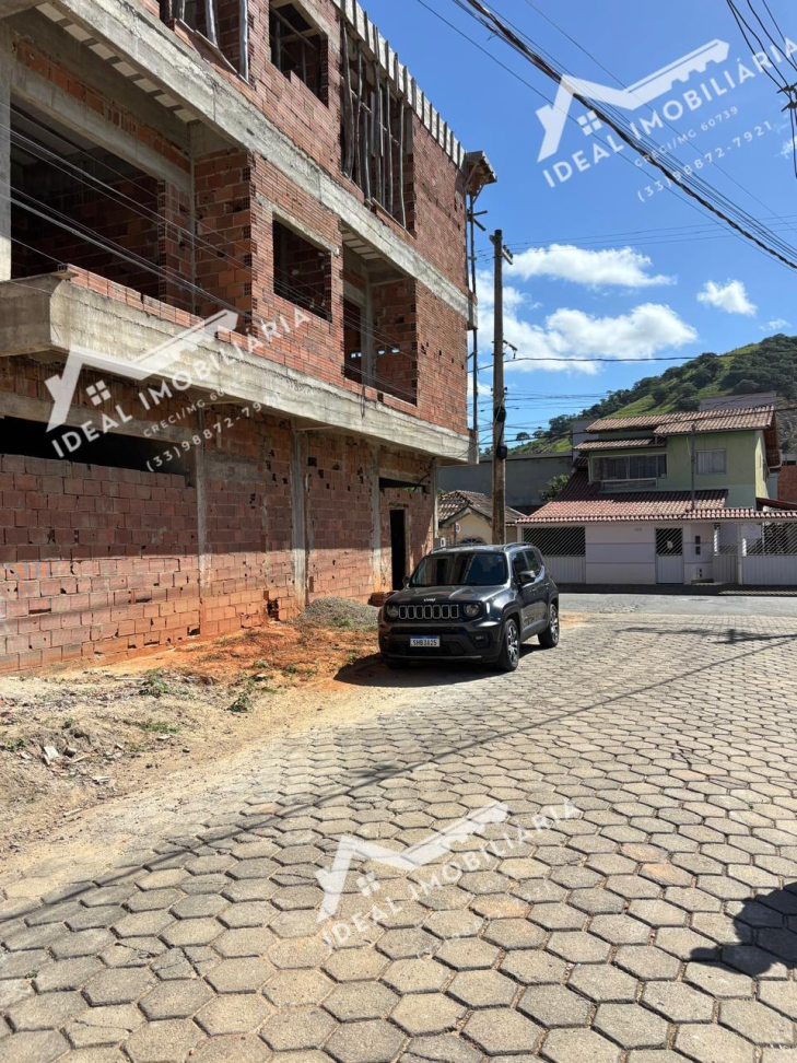 imovel a venda com dois ponto comeciais e 6 apartamentos com sala cozinha dois quartos um quato com suite e banheiro social. construção ainda sem acabamento - #13