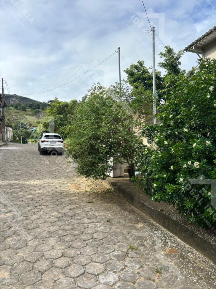 CASA À VENDA - BAIRRO BELA VISTA - #15