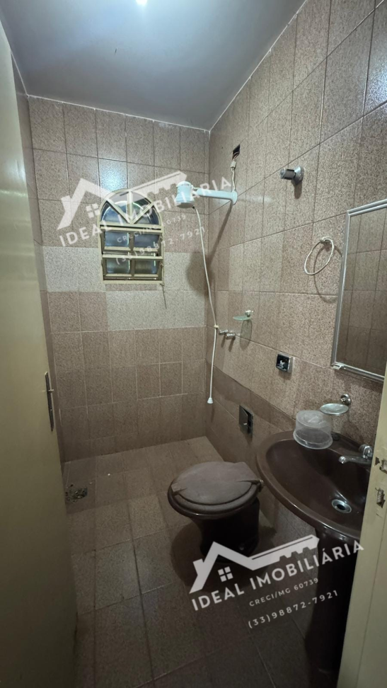 CASA A VENDA - CENTRO DE MANTENA - #8