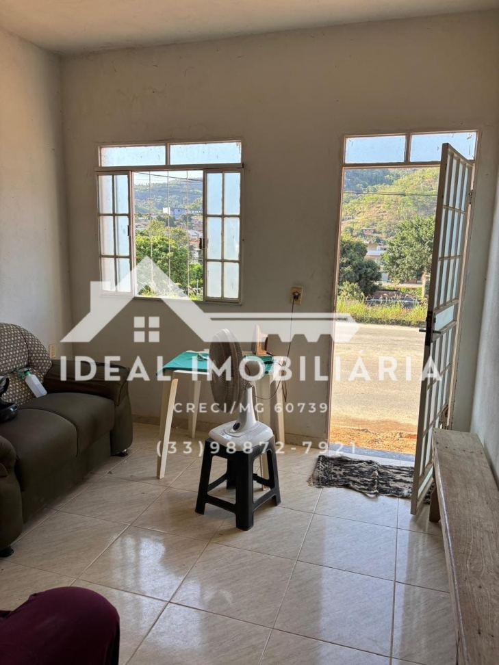 CASA À VENDA - Bairro 13 de Junho - #2