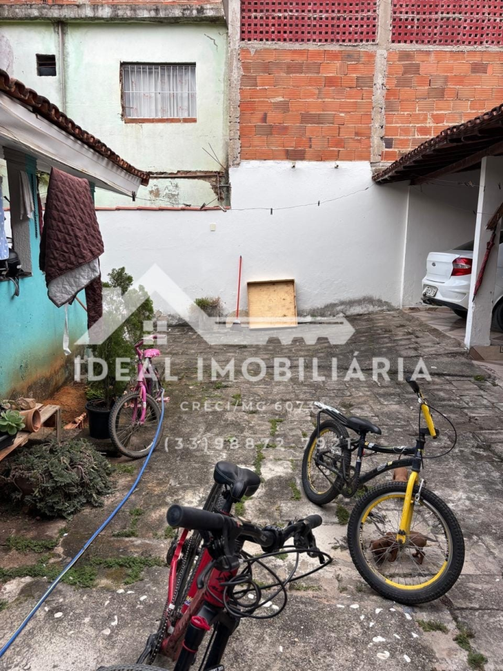 CASA À VENDA - Bairro Santo Antônio (1) - #10