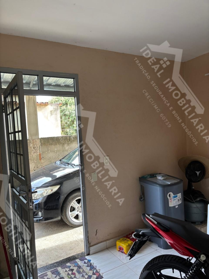 CASA À VENDA - BAIRRO BELA VISTA - #8