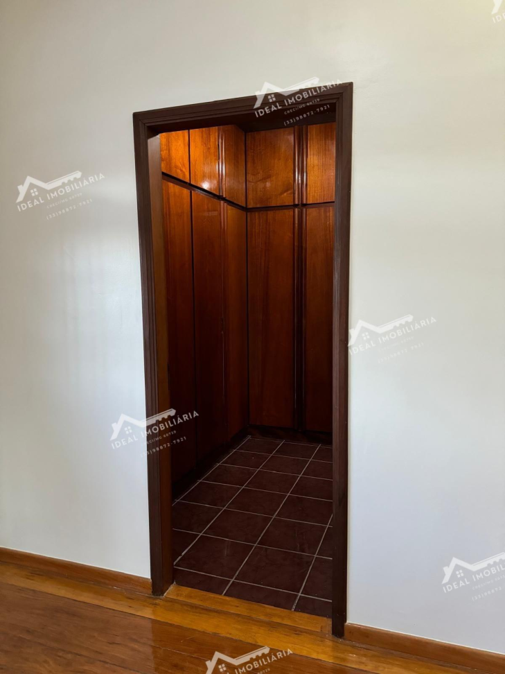 CASA A VENDA - Bairro Santo Antônio - #10