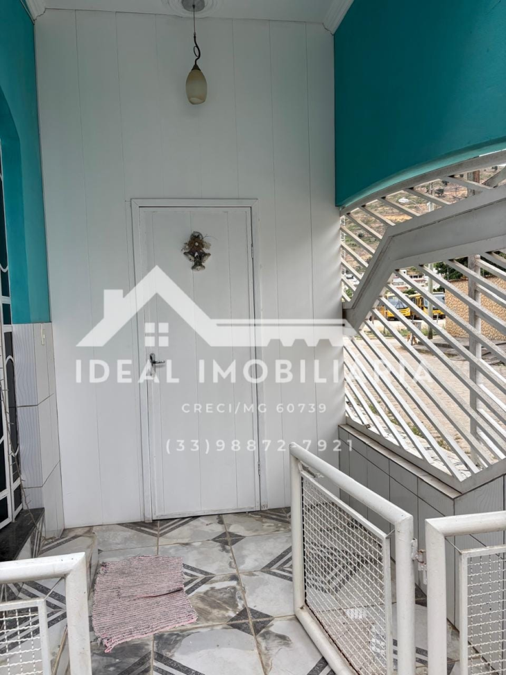 CASA À VENDA - Bairro Santo Antônio (1) - #2