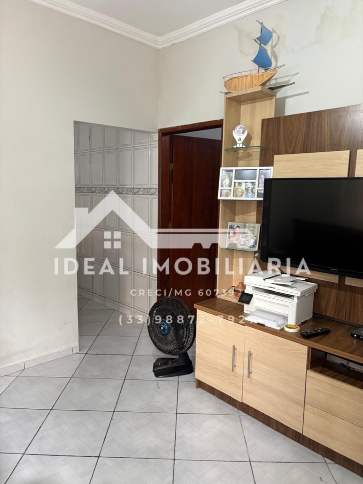 CASA À VENDA - Bairro Santo Antônio (1) - #3