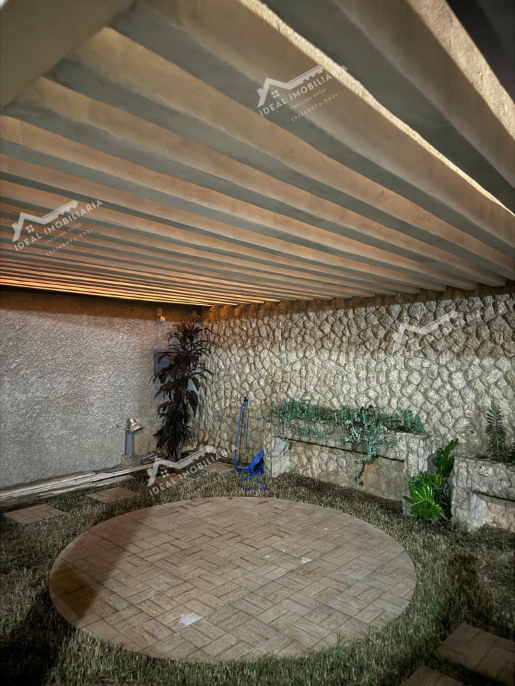 CASA A VENDA - Bairro Santo Antônio - #23