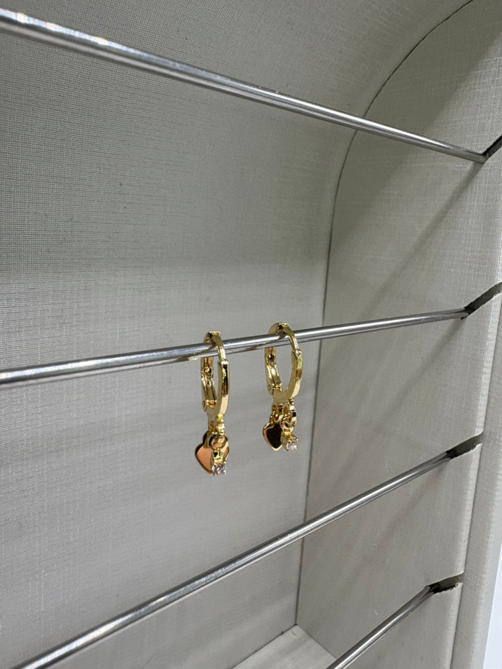 Brinco semijoia argola com corações - #4