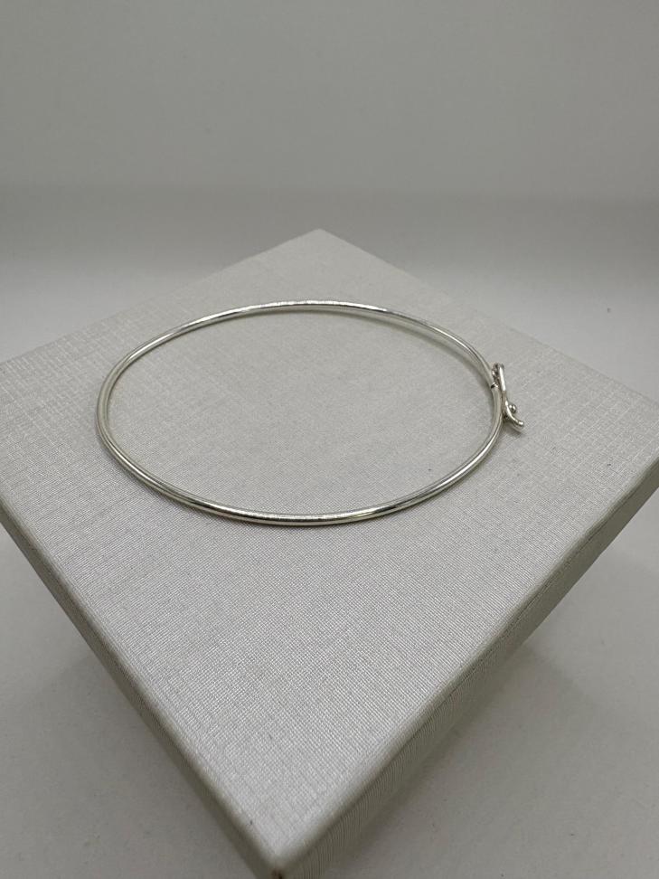 Bracelete prata fio redondo com fecho - #3