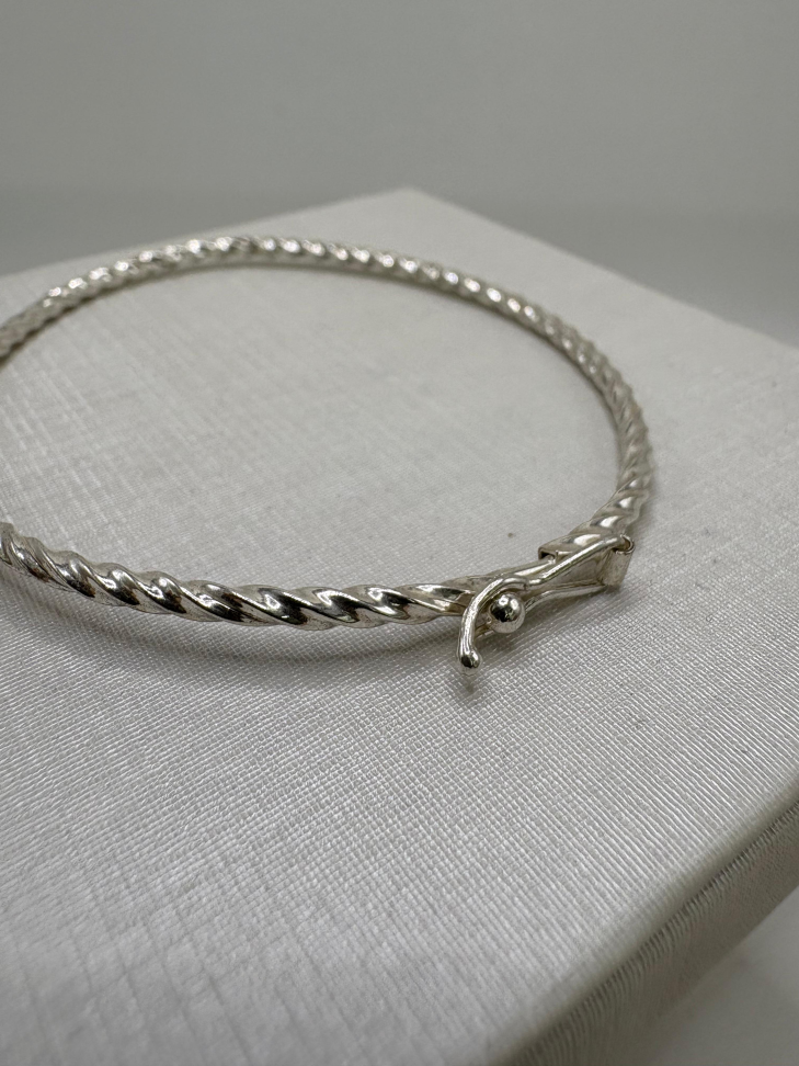 Bracelete prata fio torcido com fecho - #3