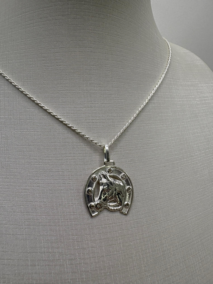 Pingente prata cavalo com ferradura - #2