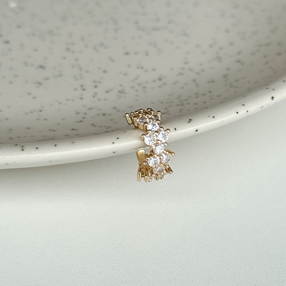 Piercing Fake Trinity Zircônias