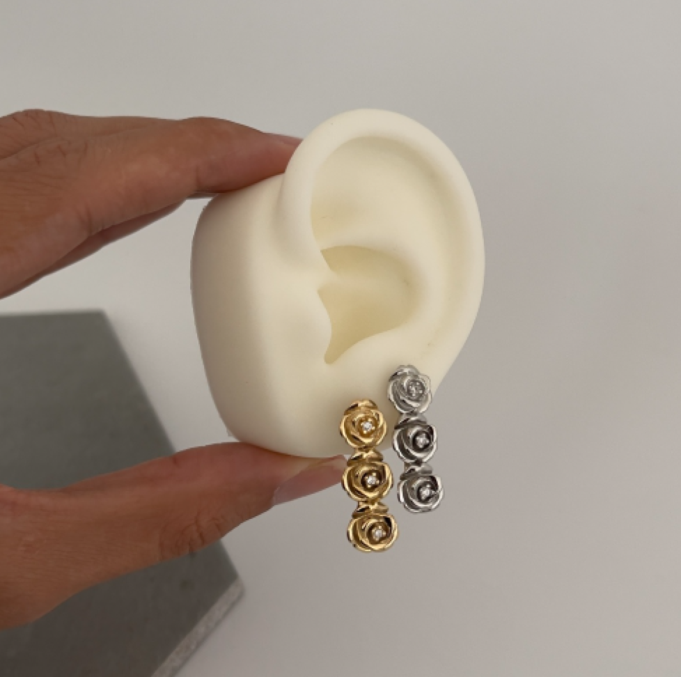 Brinco Ear Cuff Rosas Zircônias - #3