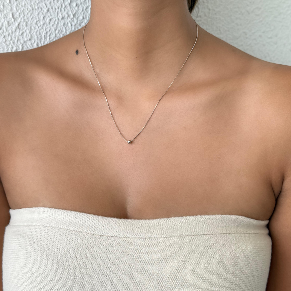Colar Pingente Esfera Mini