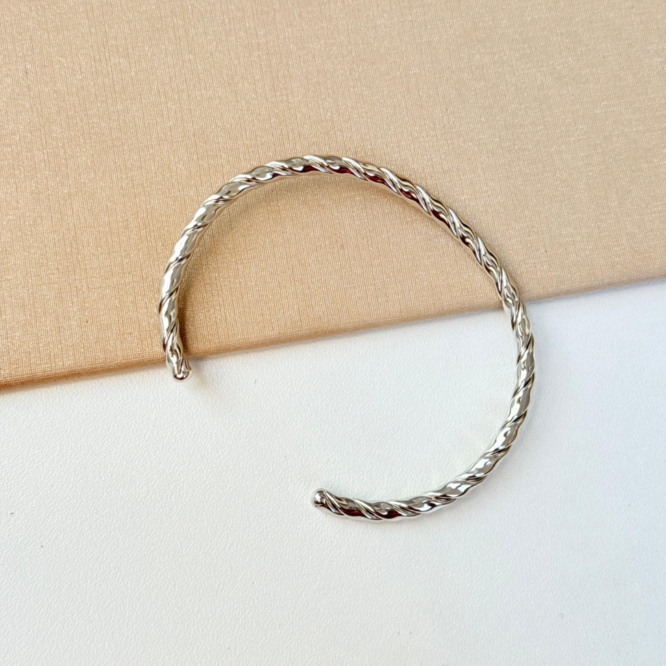 Bracelete Torcido Minimal