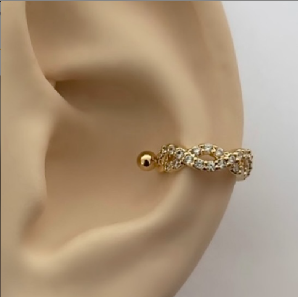 Piercing Conch Waves Cravejado