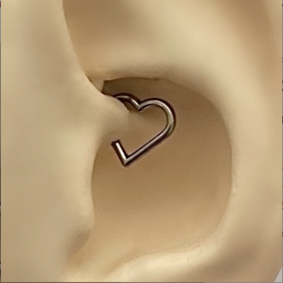 Piercing Coração Segmentado Liso | Titânio