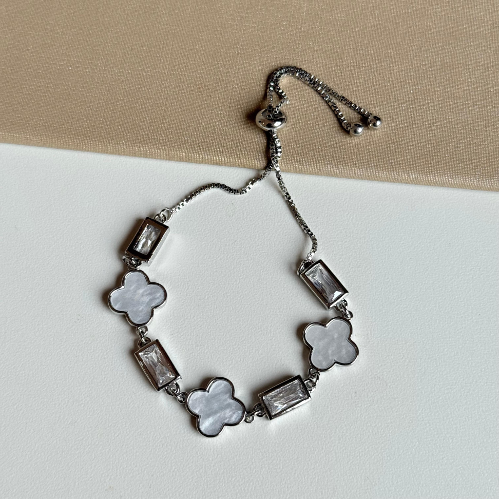 Pulseira Gravata Trevos Perolados