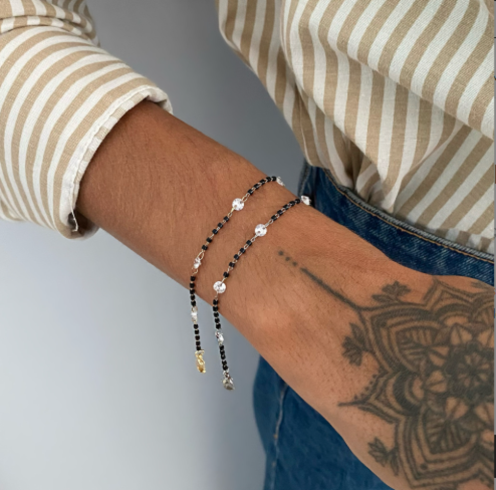 Pulseira Miçangas Pretas & Cristais