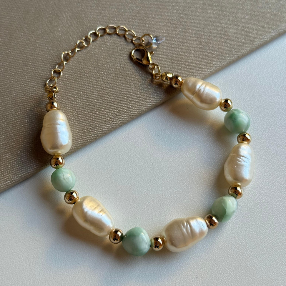 Pulseira Pérola Barroca & Pedras Verdes