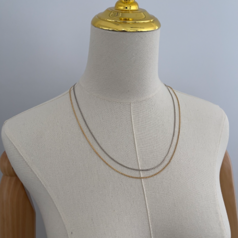 Colar Mini Esferas Diamantadas