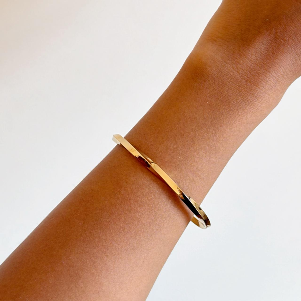 Bracelete Torcido Minimalista - #3