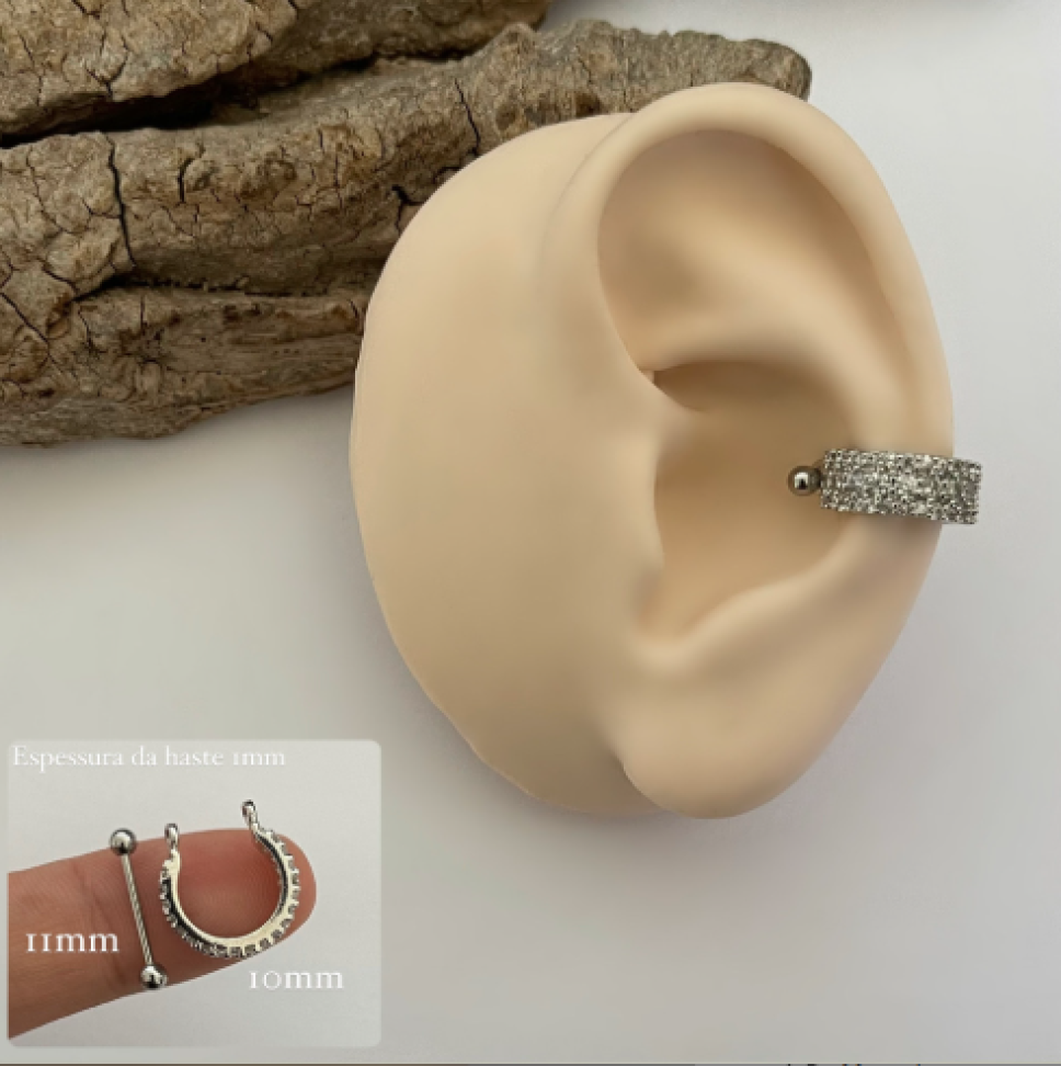 Piercing Conch Maxi Cravejado