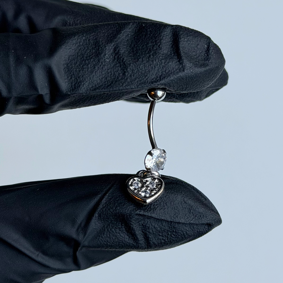 Piercing Umbigo Ponto de Luz & Coração Zircônias