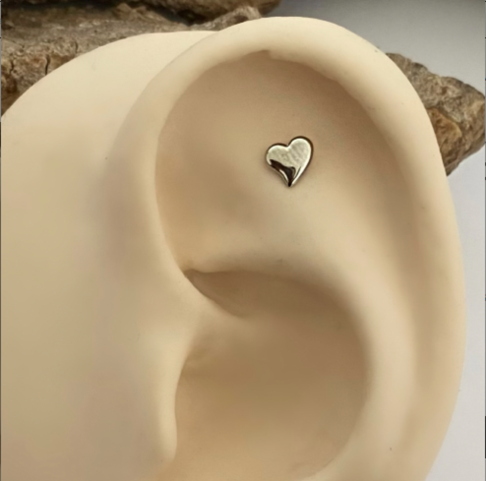 Piercing Coração Torto