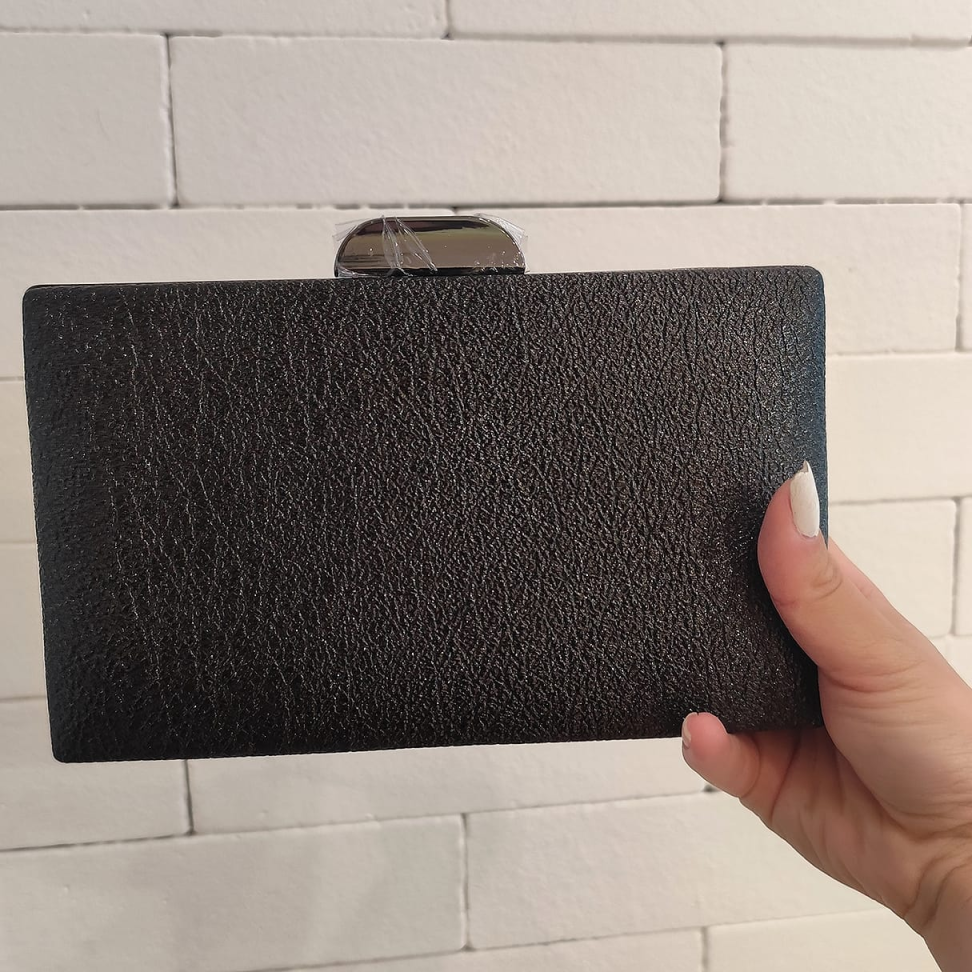 Clutch Dark