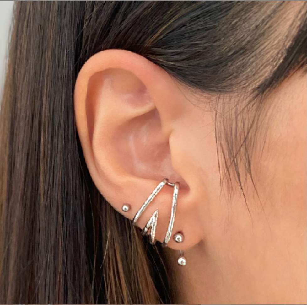 Piercing Fake Earhook V Diamantados