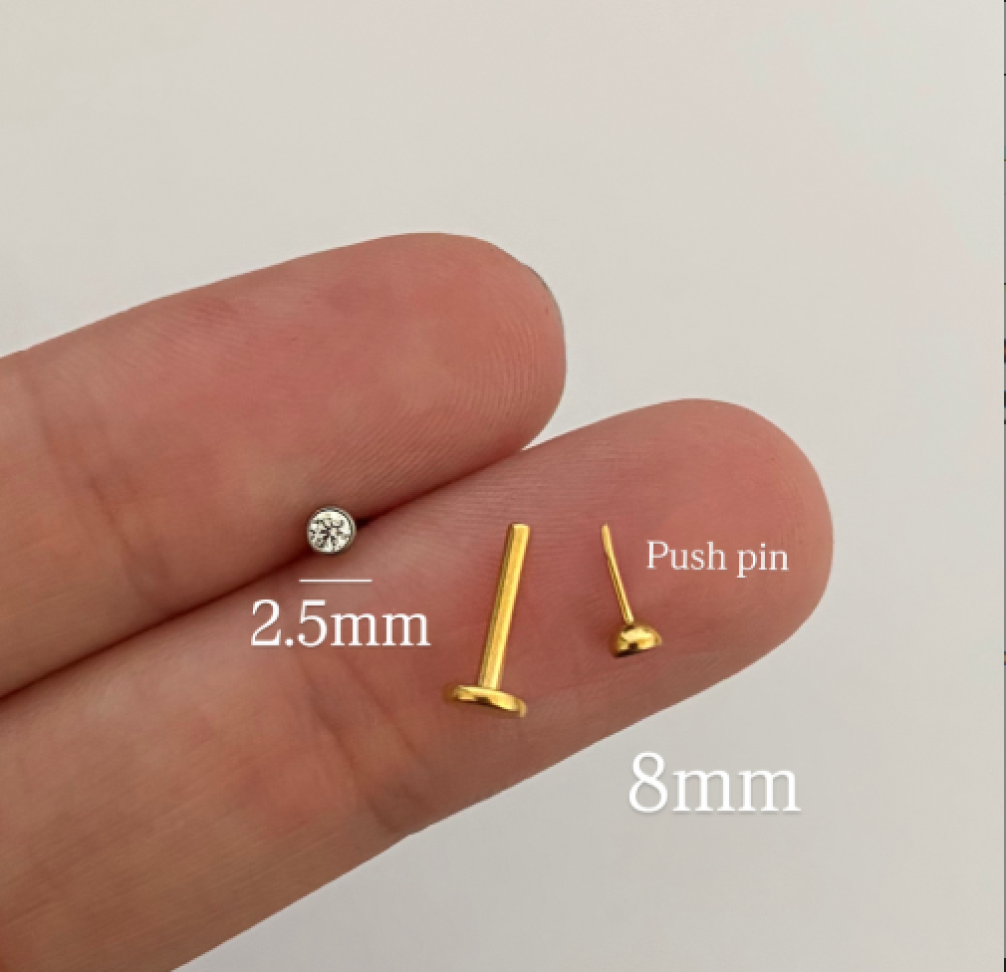 Piercing Labret Push Pin Ponto de Luz 8x1.2x2.5mm | Titânio