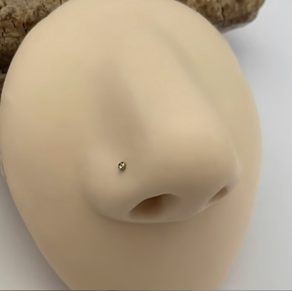 Piercing Nostril Ponto de Luz | Ouro 10K
