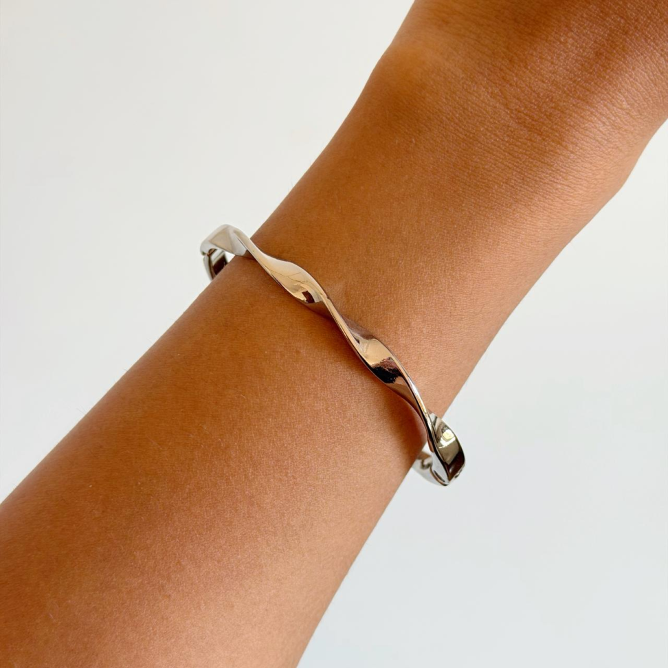Bracelete Torcido