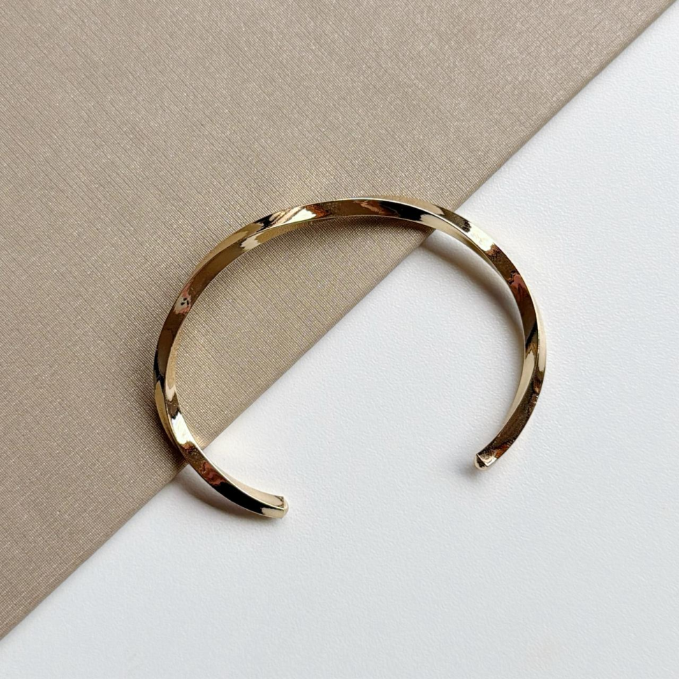 Bracelete Torcido Minimalista - #4