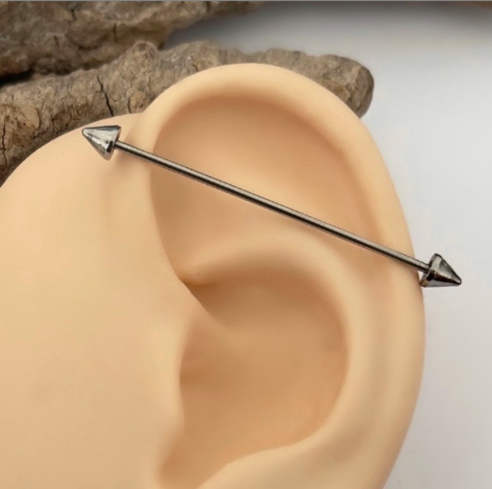 Piercing Transversal Spike